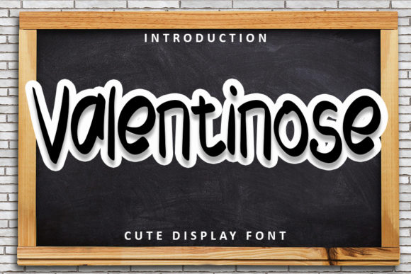 Valentinose: A Designer's Take on a Display Font